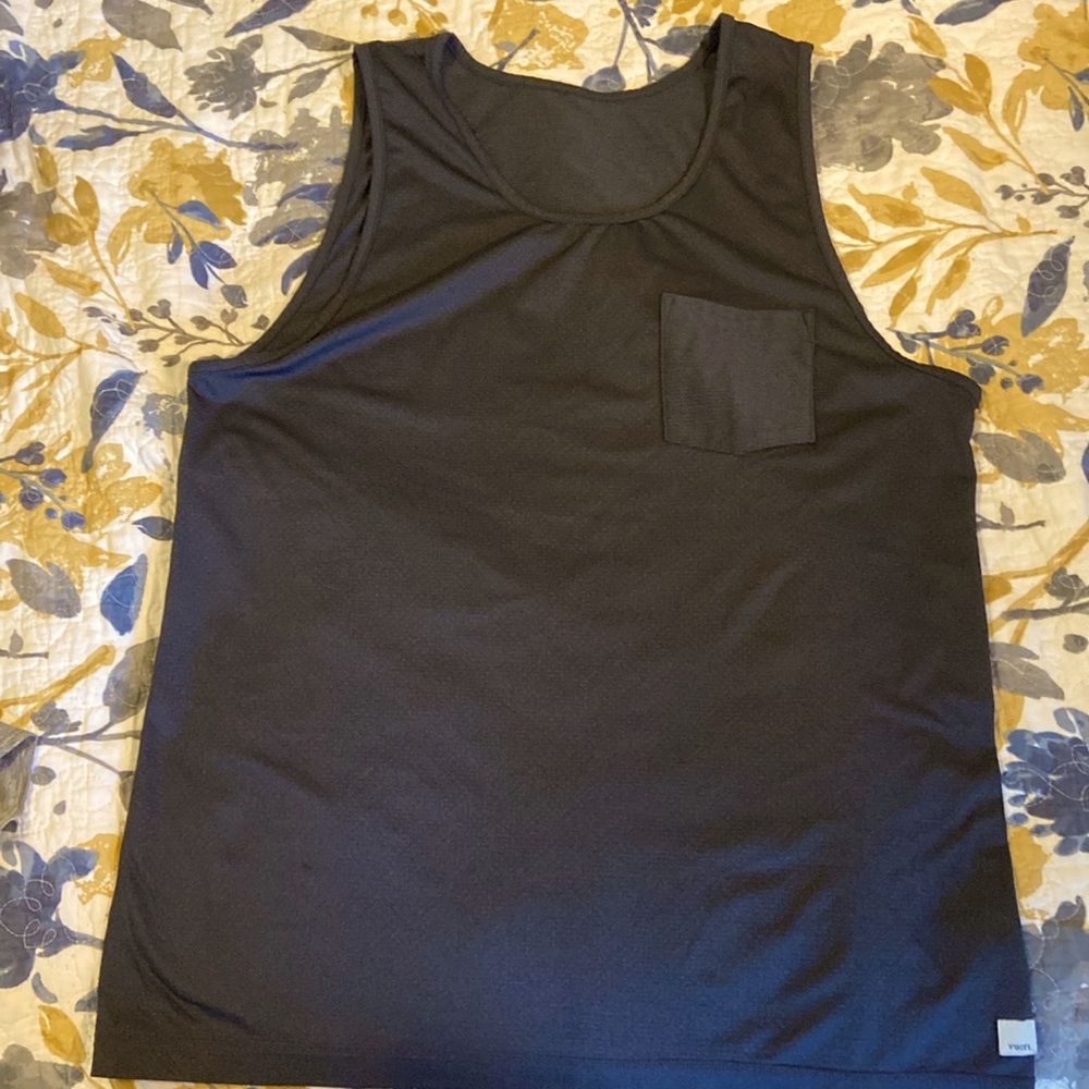 Men’s Medium Vuori Tank